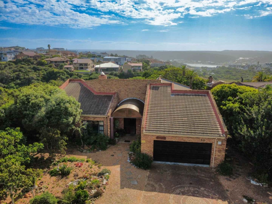 3 Bedroom Property for Sale in Stilbaai Wes Western Cape